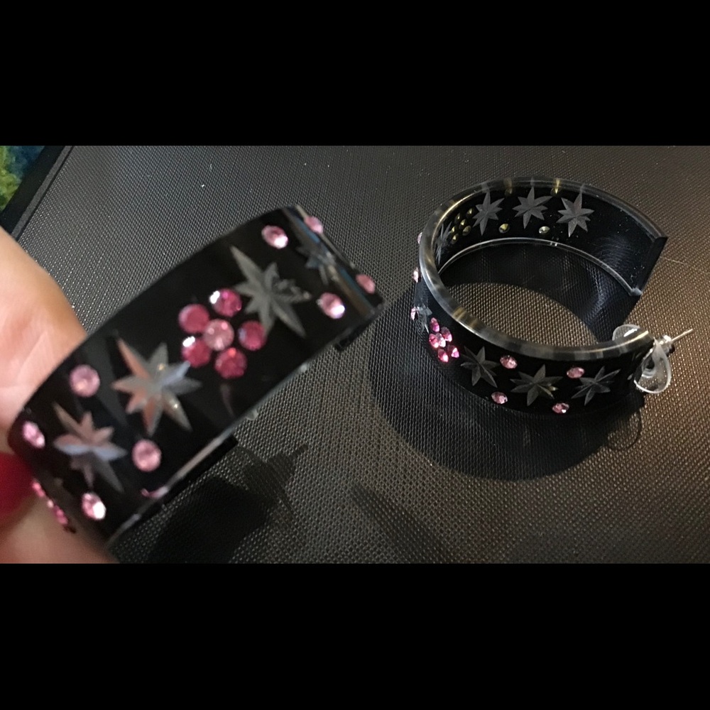 awesome black rhinestone earrings pierced